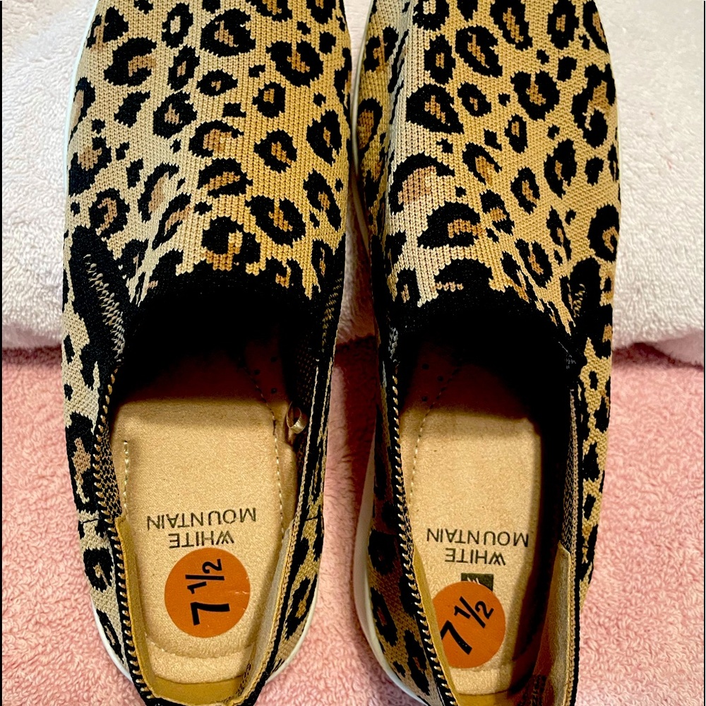 Leopard Flats